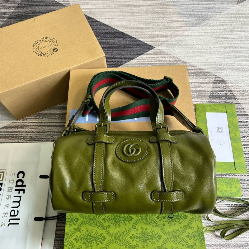 G*u*i round bags
